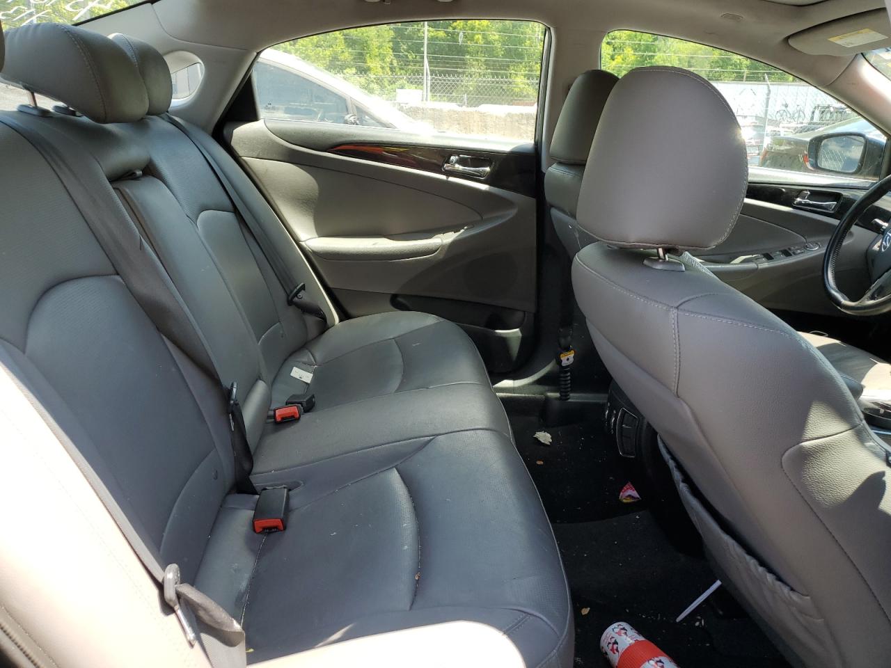 5NPEC4AC1DH716301 2013 Hyundai Sonata Se