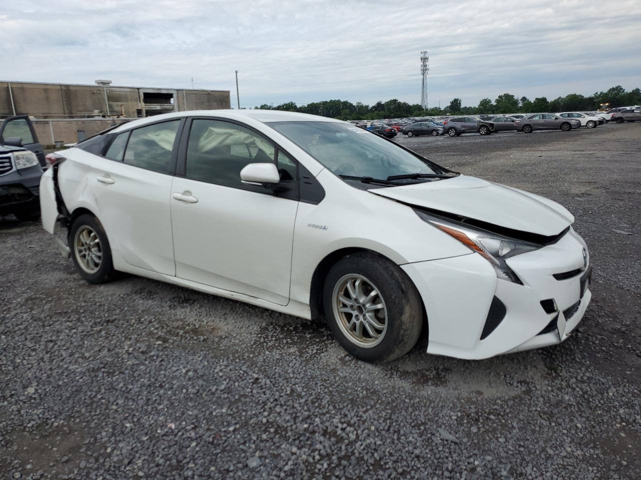 JTDKBRFU7G3511585 2016 Toyota Prius