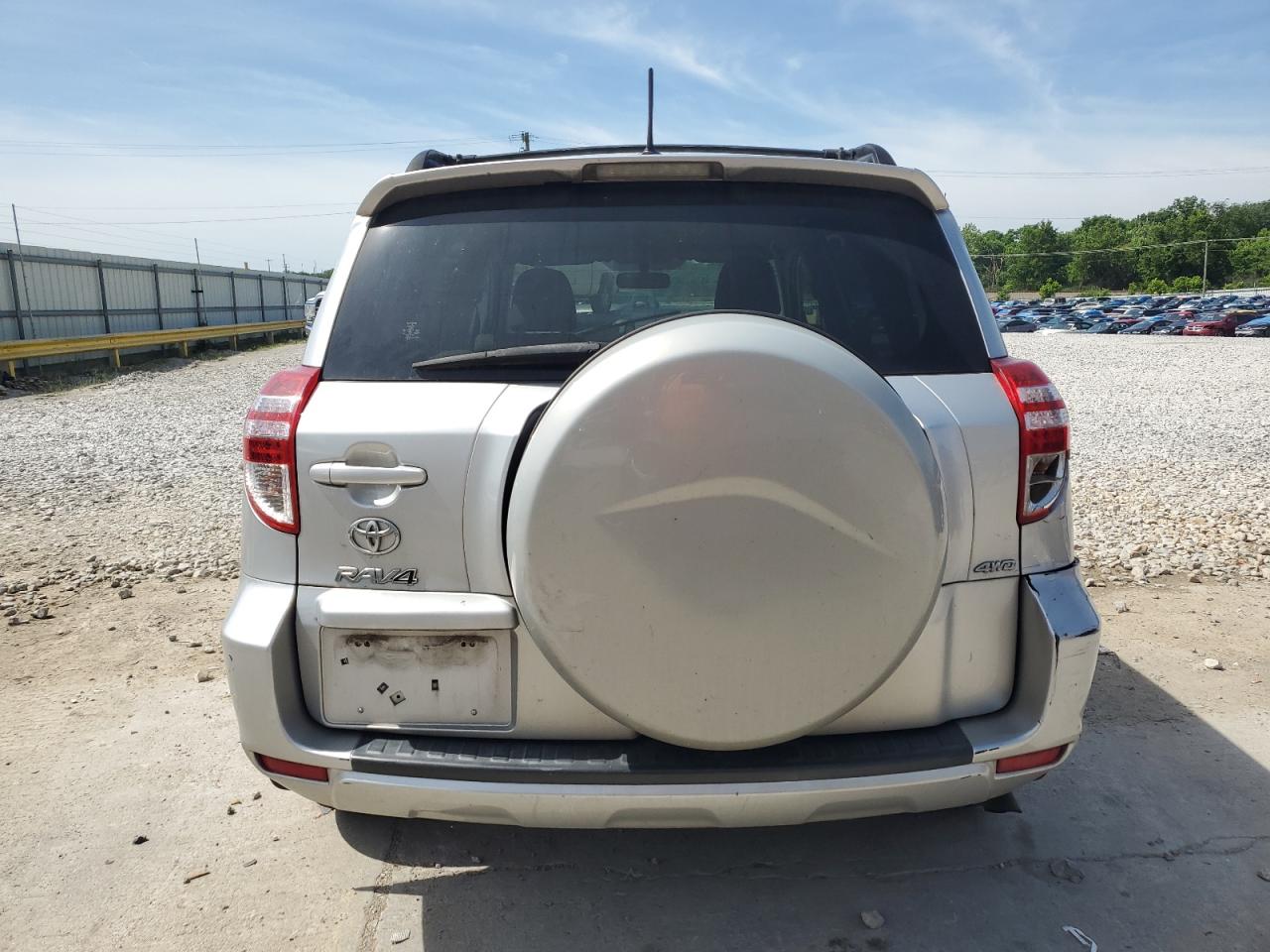 JTMBF4DV7BD040544 2011 Toyota Rav4