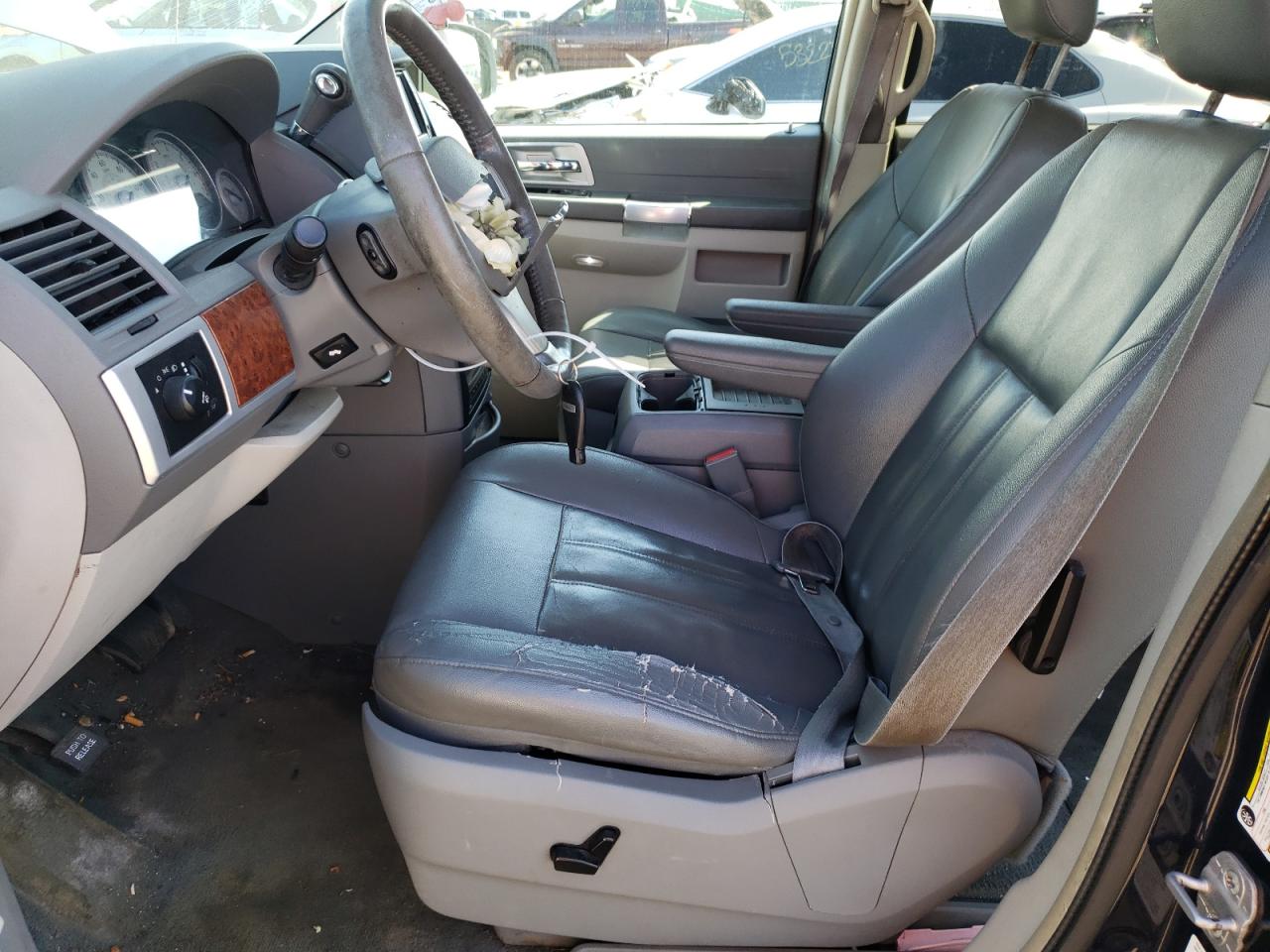 2A8HR54P48R649484 2008 Chrysler Town & Country Touring