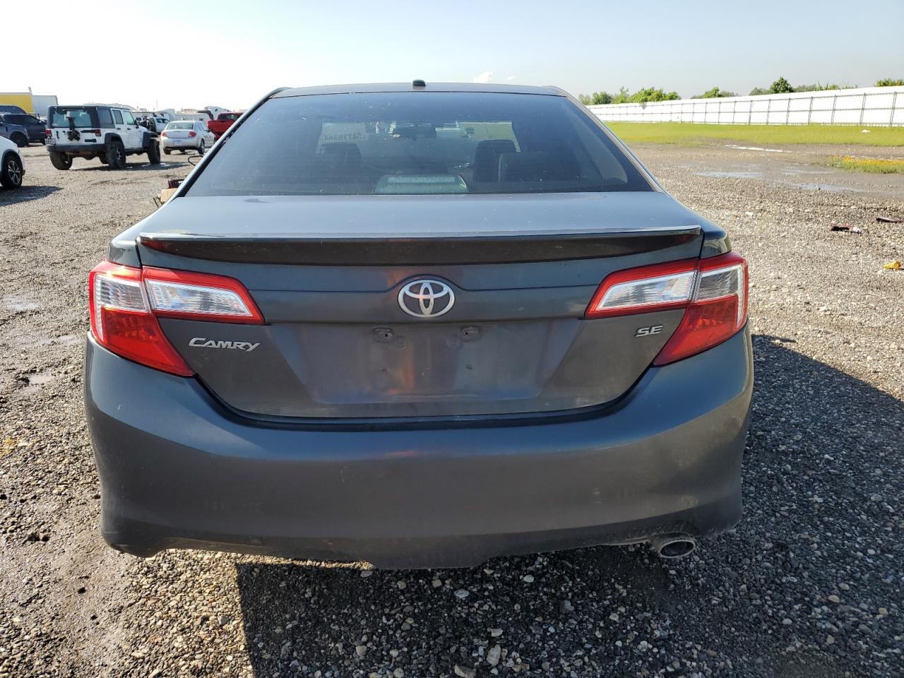 2012 Toyota Camry Base vin: 4T1BF1FK4CU094768