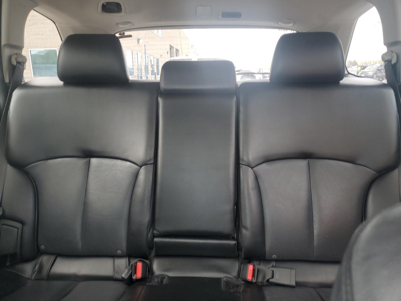 4S4BRDKC5C2224723 2012 Subaru Outback 3.6R Limited