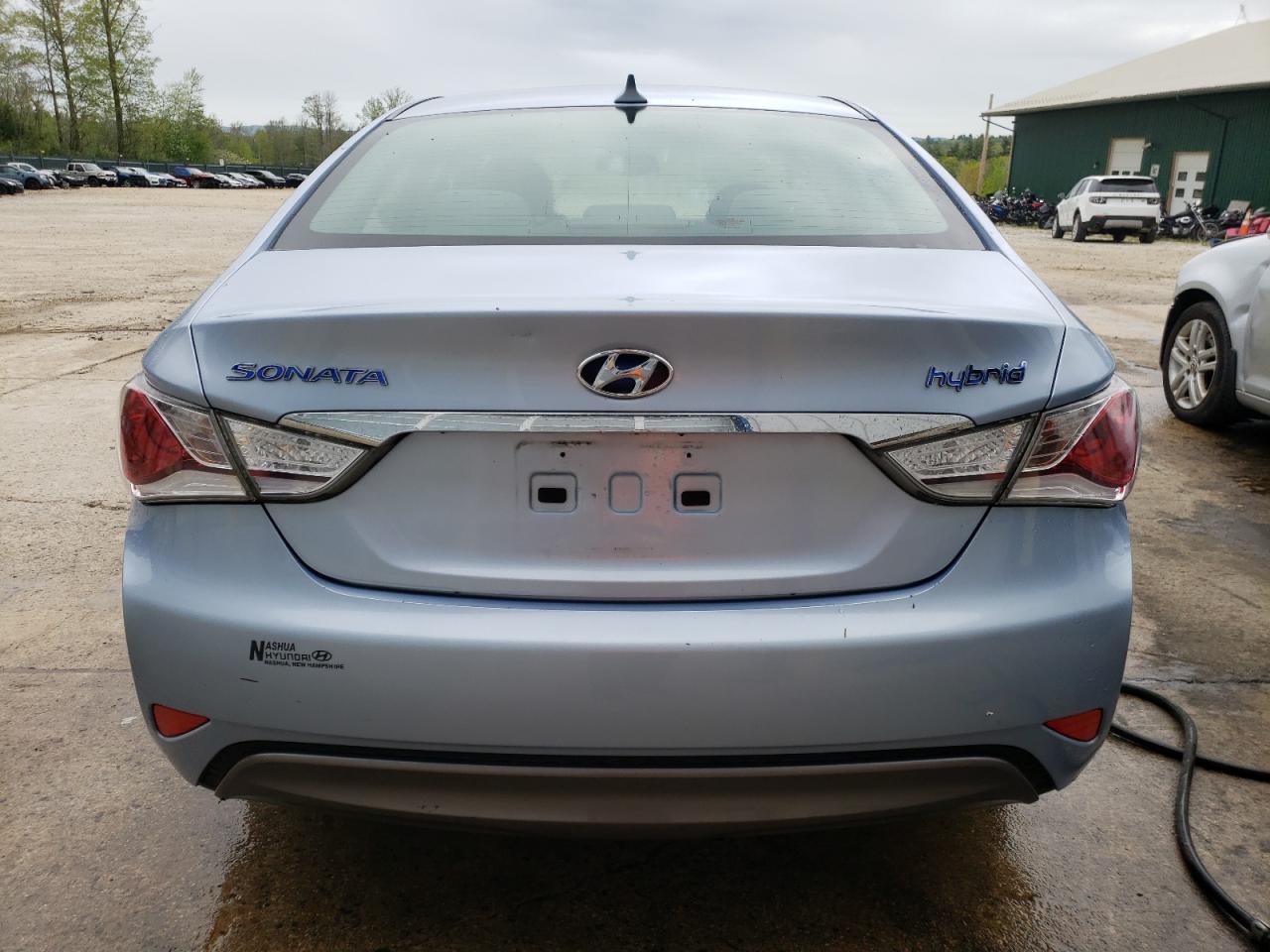 2012 Hyundai Sonata Hybrid vin: KMHEC4A46CA036551