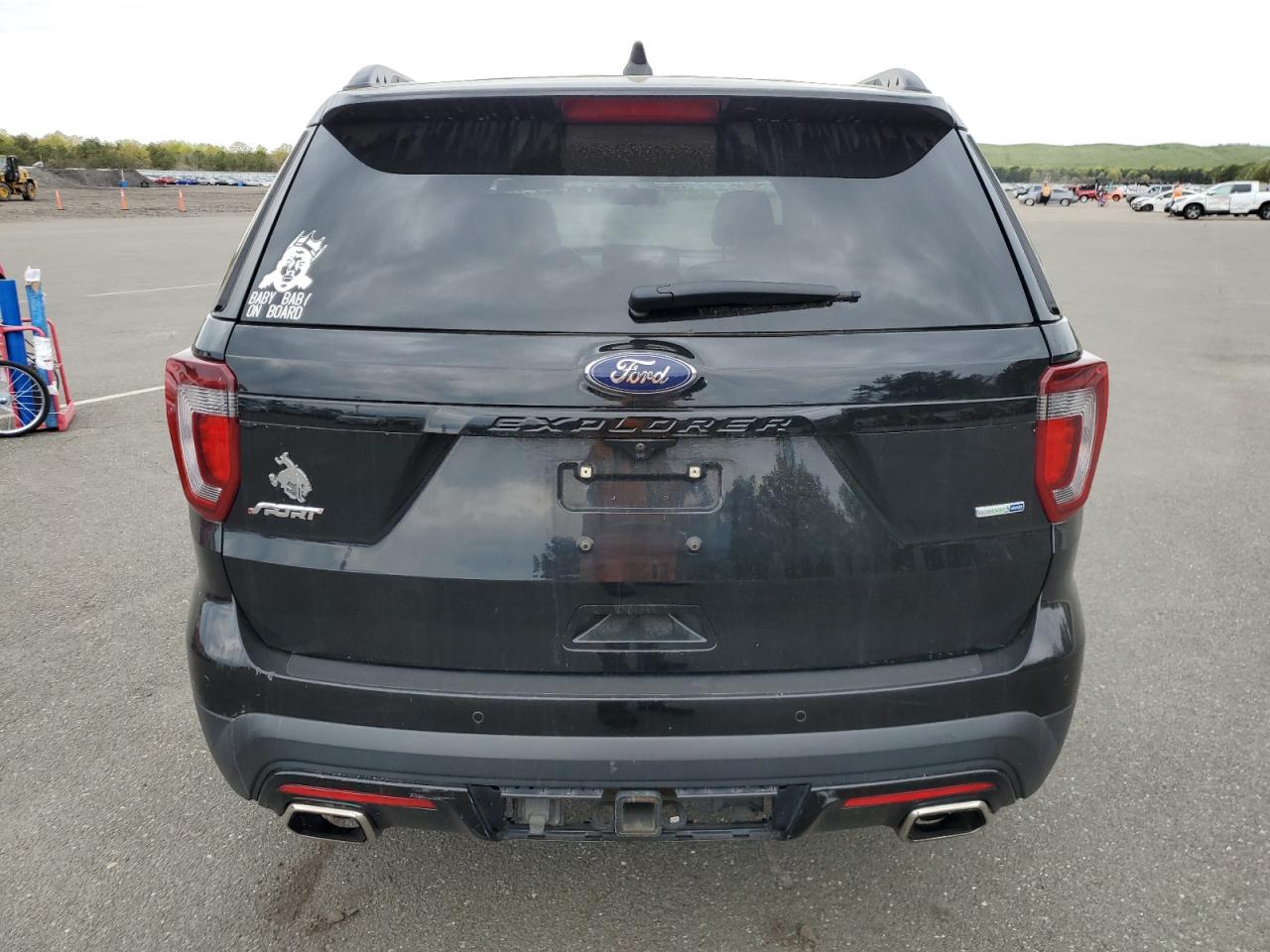 2017 Ford Explorer Sport vin: 1FM5K8GT3HGC28703