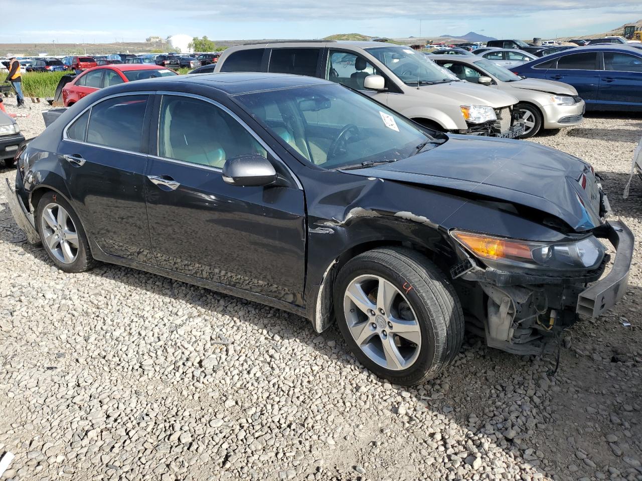 JH4CU2F62BC014636 2011 Acura Tsx