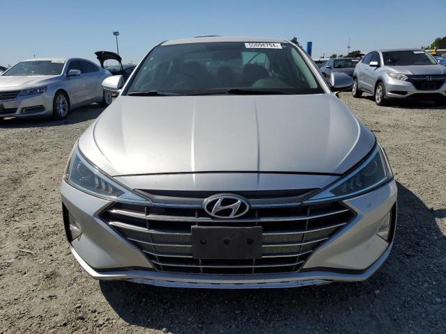 2019 Hyundai Elantra Se VIN: 5NPD74LF4KH485429 Lot: 55098794