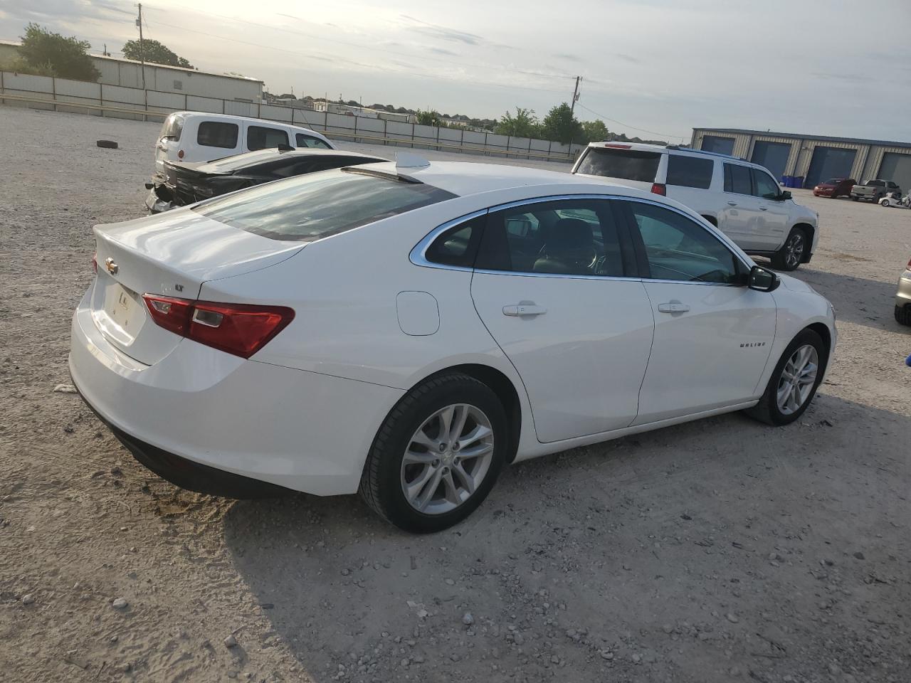 2016 Chevrolet Malibu Lt vin: 1G1ZE5ST1GF286180