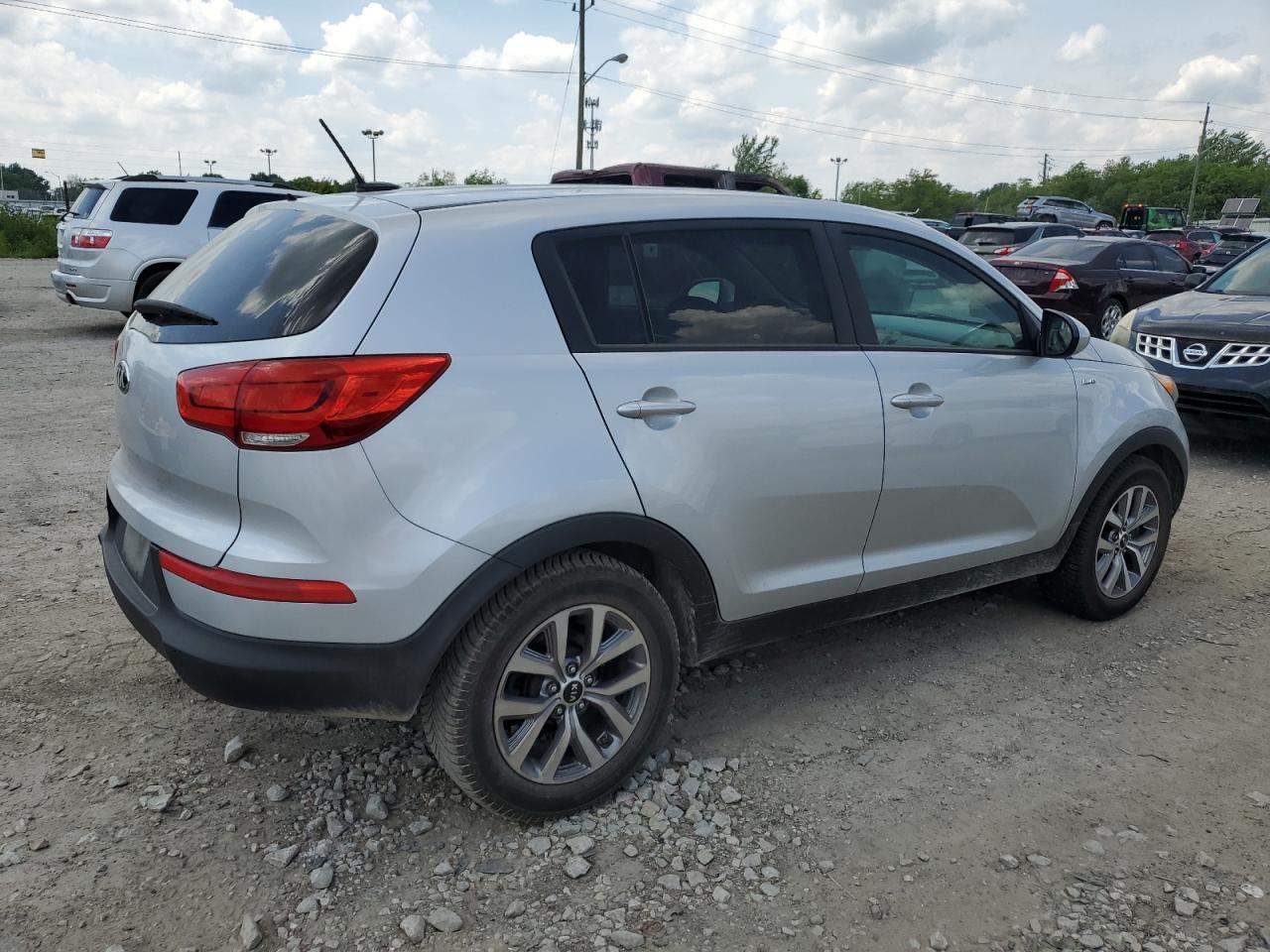 KNDPBCAC6G7838358 2016 Kia Sportage Lx