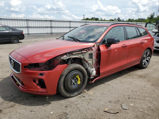 2019 VOLVO V60