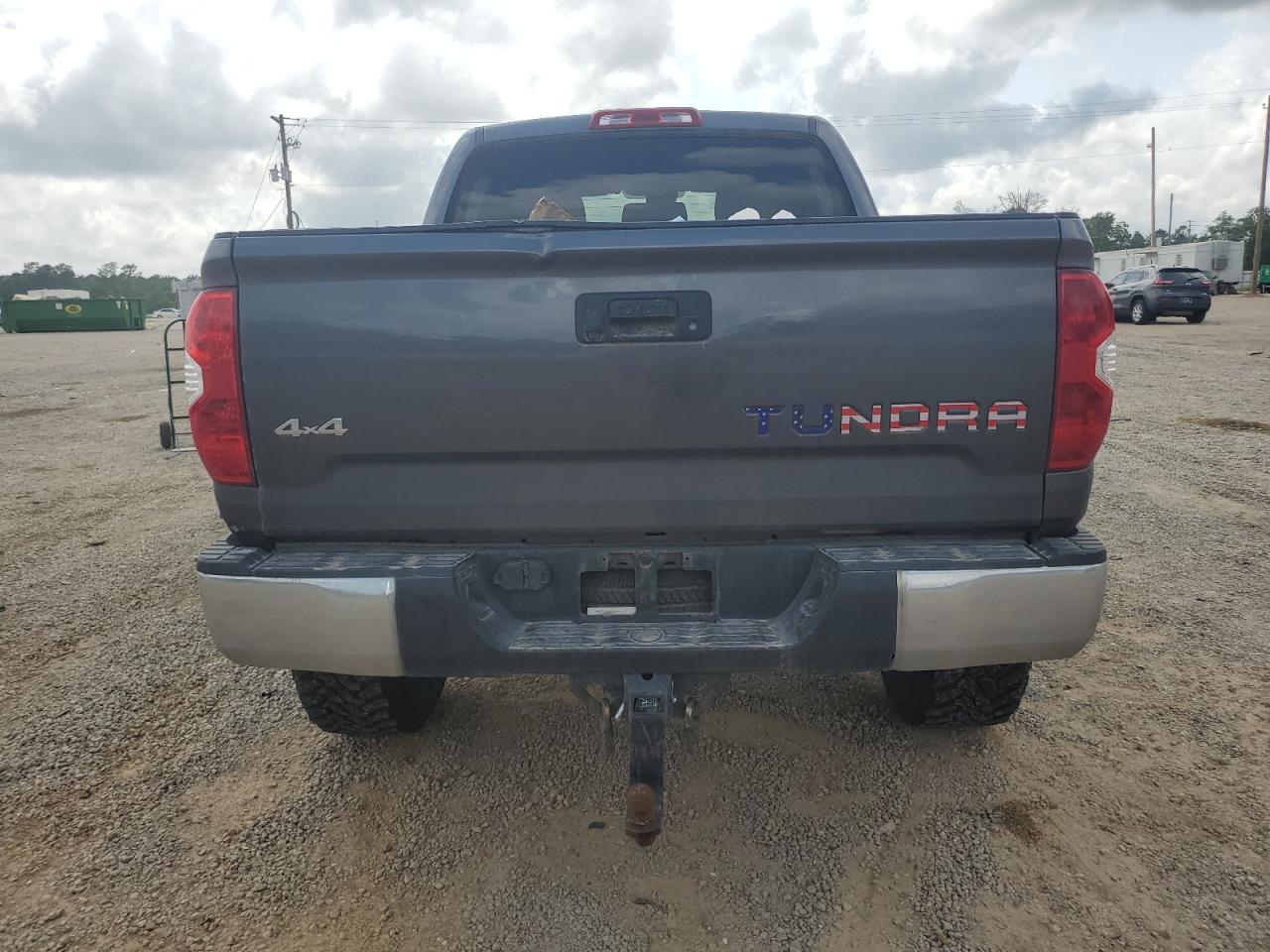 5TFDW5F16KX834555 2019 Toyota Tundra Crewmax Sr5