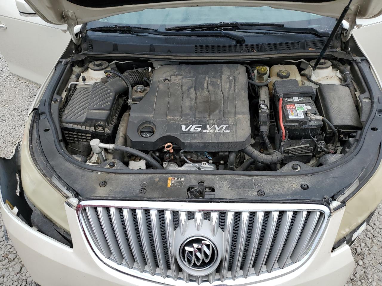 1G4GE5ED8BF375090 2011 Buick Lacrosse Cxs