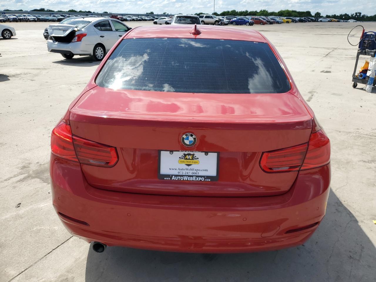 WBA8A9C57HK620403 2017 BMW 320 I