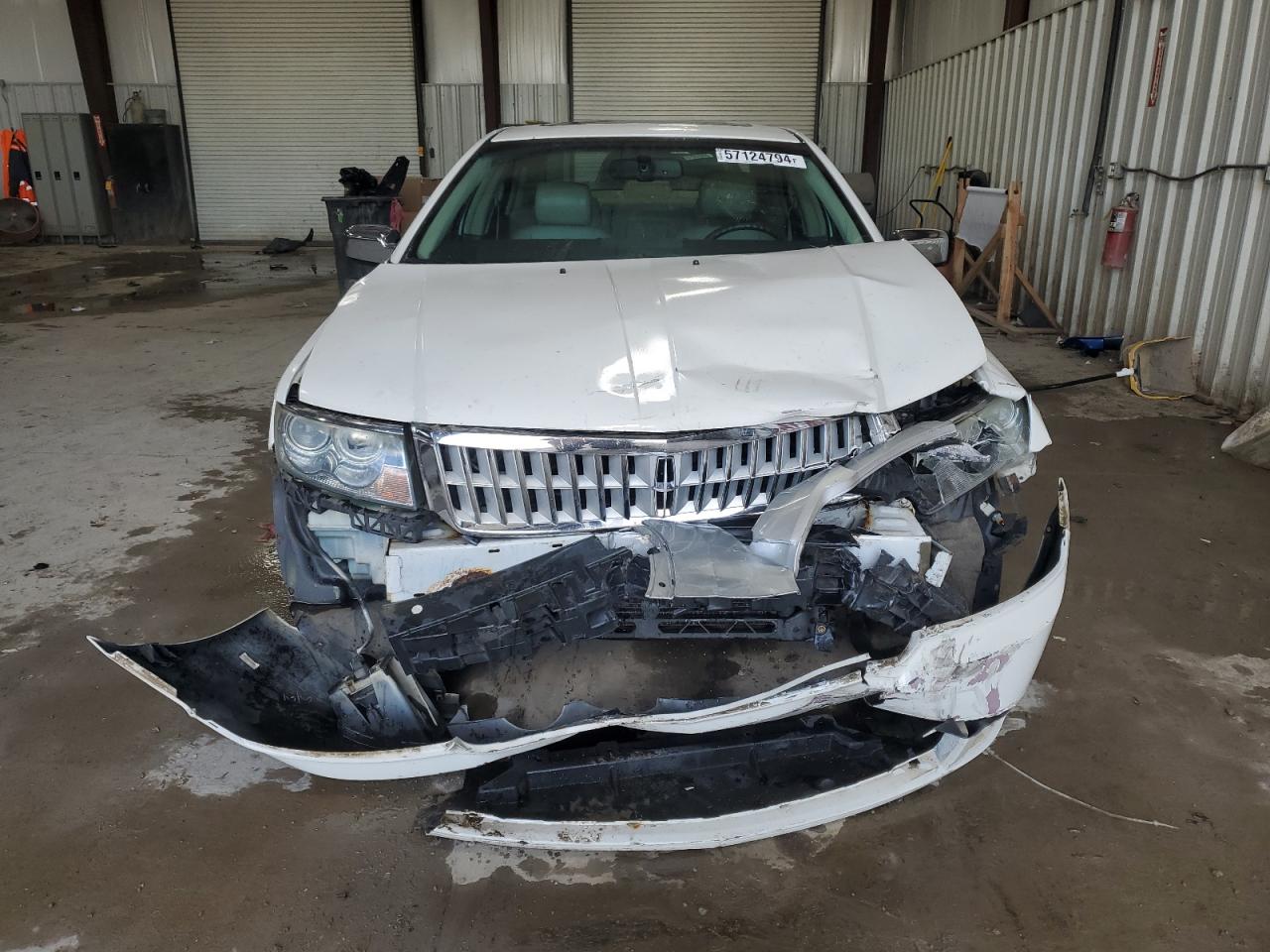 3LNHM28T28R656631 2008 Lincoln Mkz