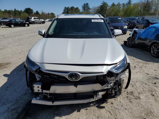 VIN 5TDGZRBH7NS585112 2022 Toyota Highlander, Xle no.5