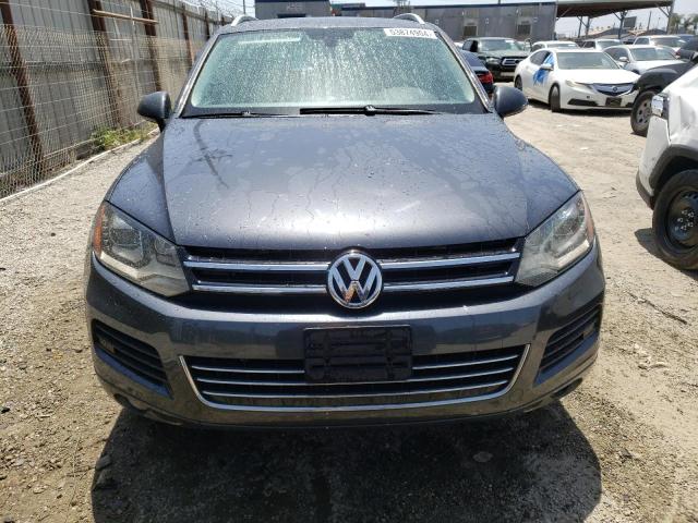 2011 Volkswagen Touareg V6 VIN: WVGFF9BP7BD006814 Lot: 53874904