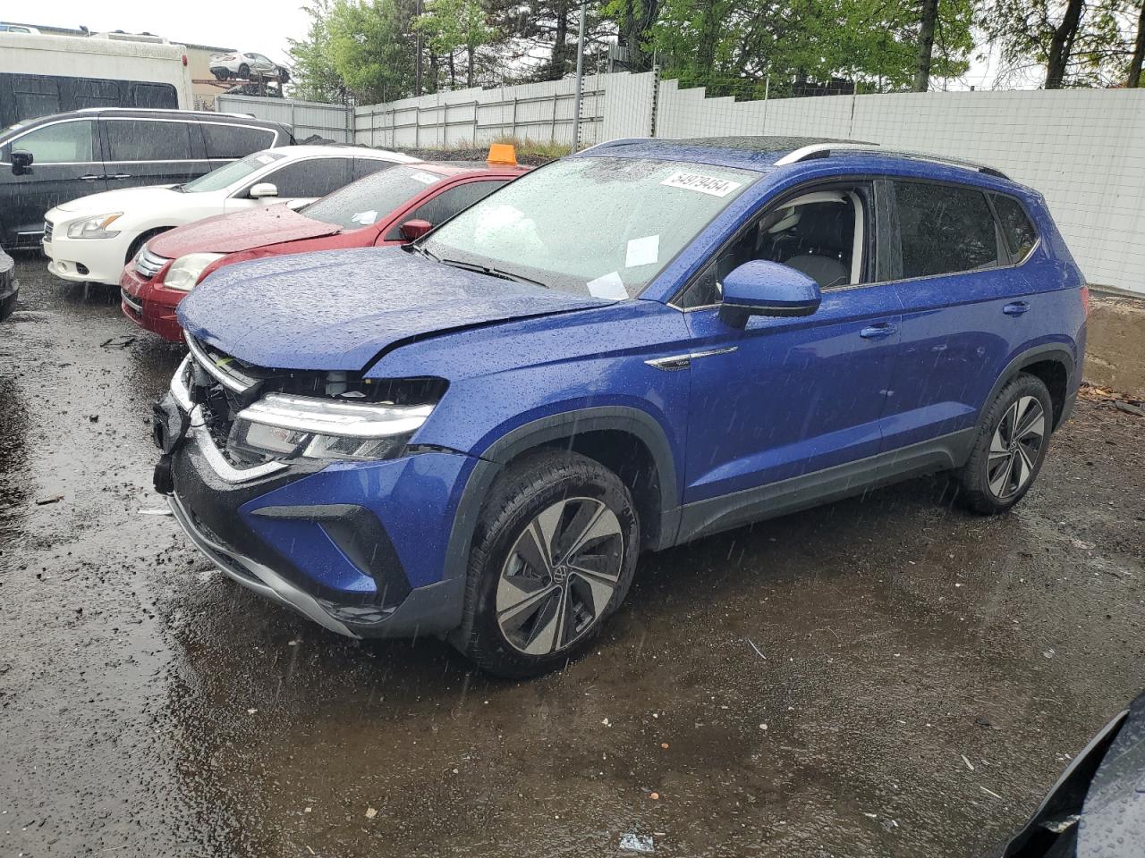 3VVVX7B29RM027122 2024 Volkswagen Taos Se