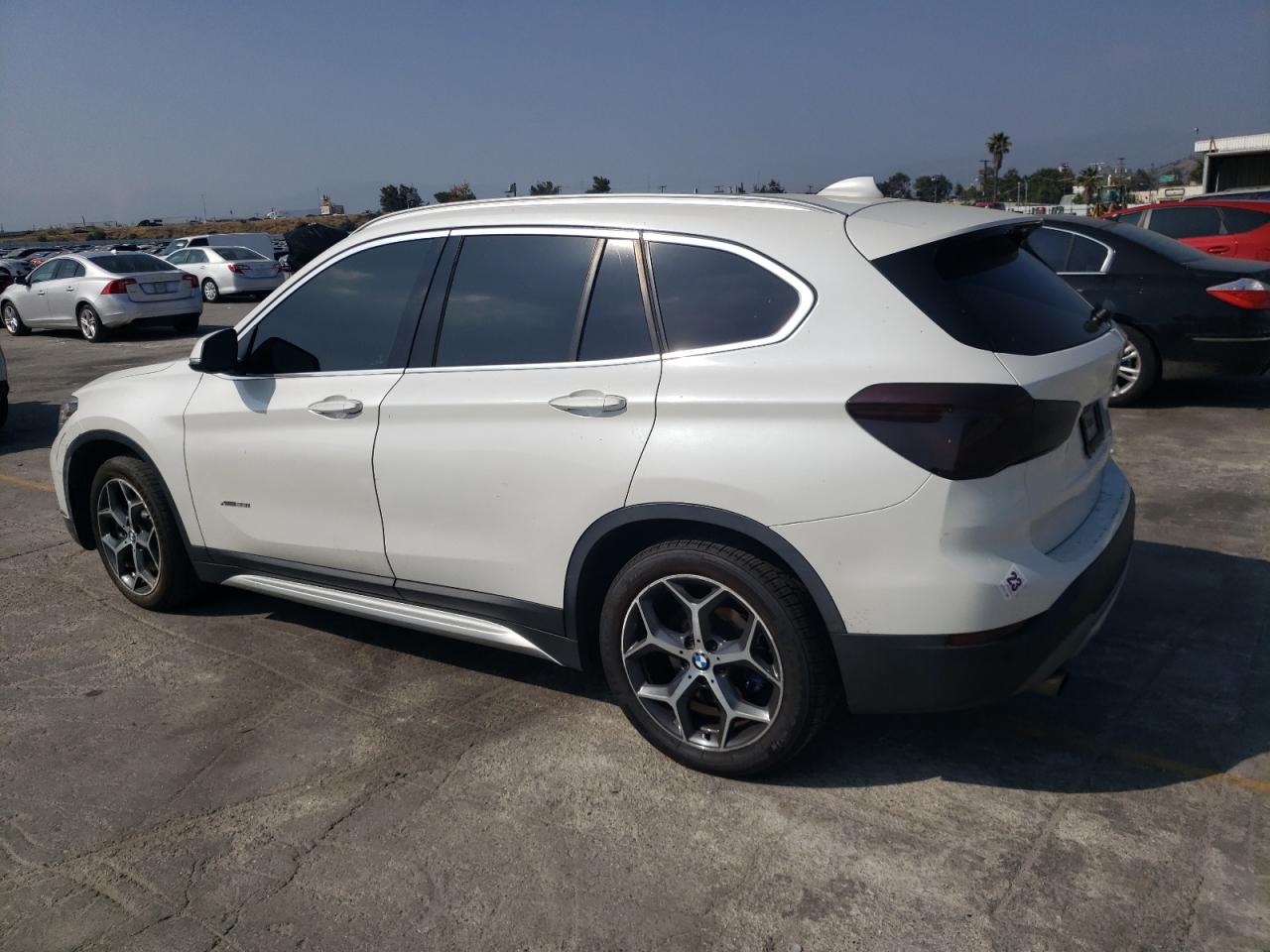 WBXHT3C39GP881917 2016 BMW X1 xDrive28I