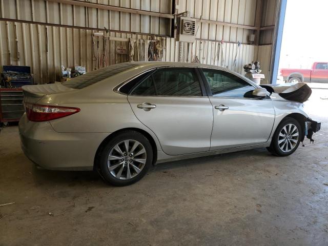 VIN 4T4BF1FK4GR547637 2016 Toyota Camry, LE no.3