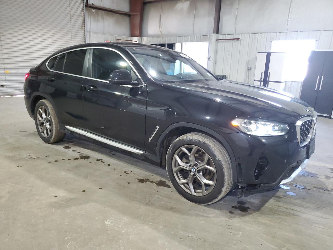 2024 BMW X4 xDrive30I vin: 5UX33DT07R9U57953