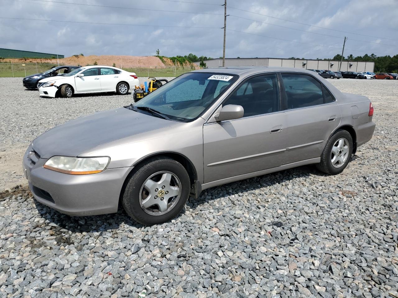 1HGCG1654XA056417 1999 Honda Accord Ex