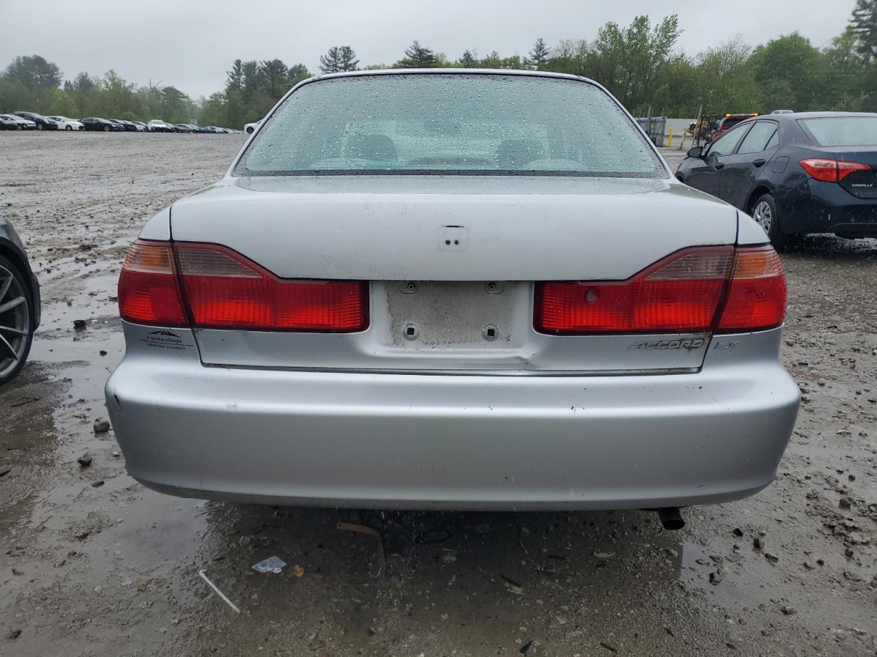 1HGCG6657XA036417 1999 Honda Accord Lx