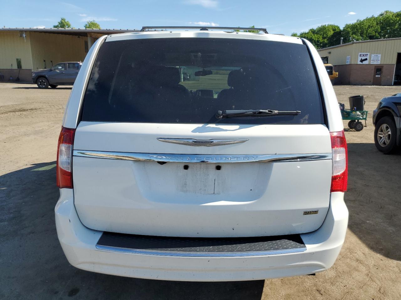 2C4RC1BG8ER442214 2014 Chrysler Town & Country Touring