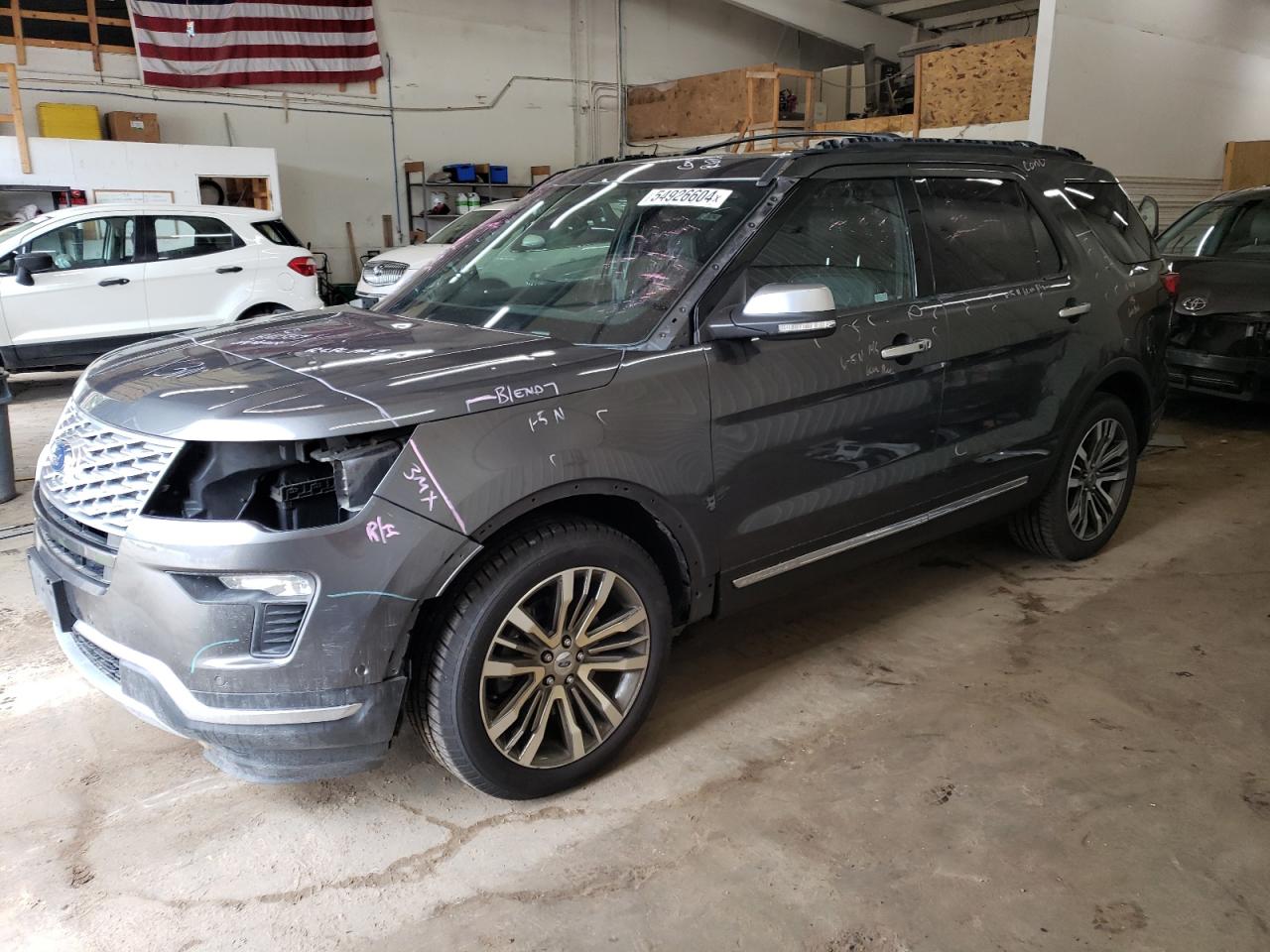 1FM5K8HT2JGB80227 2018 Ford Explorer Platinum