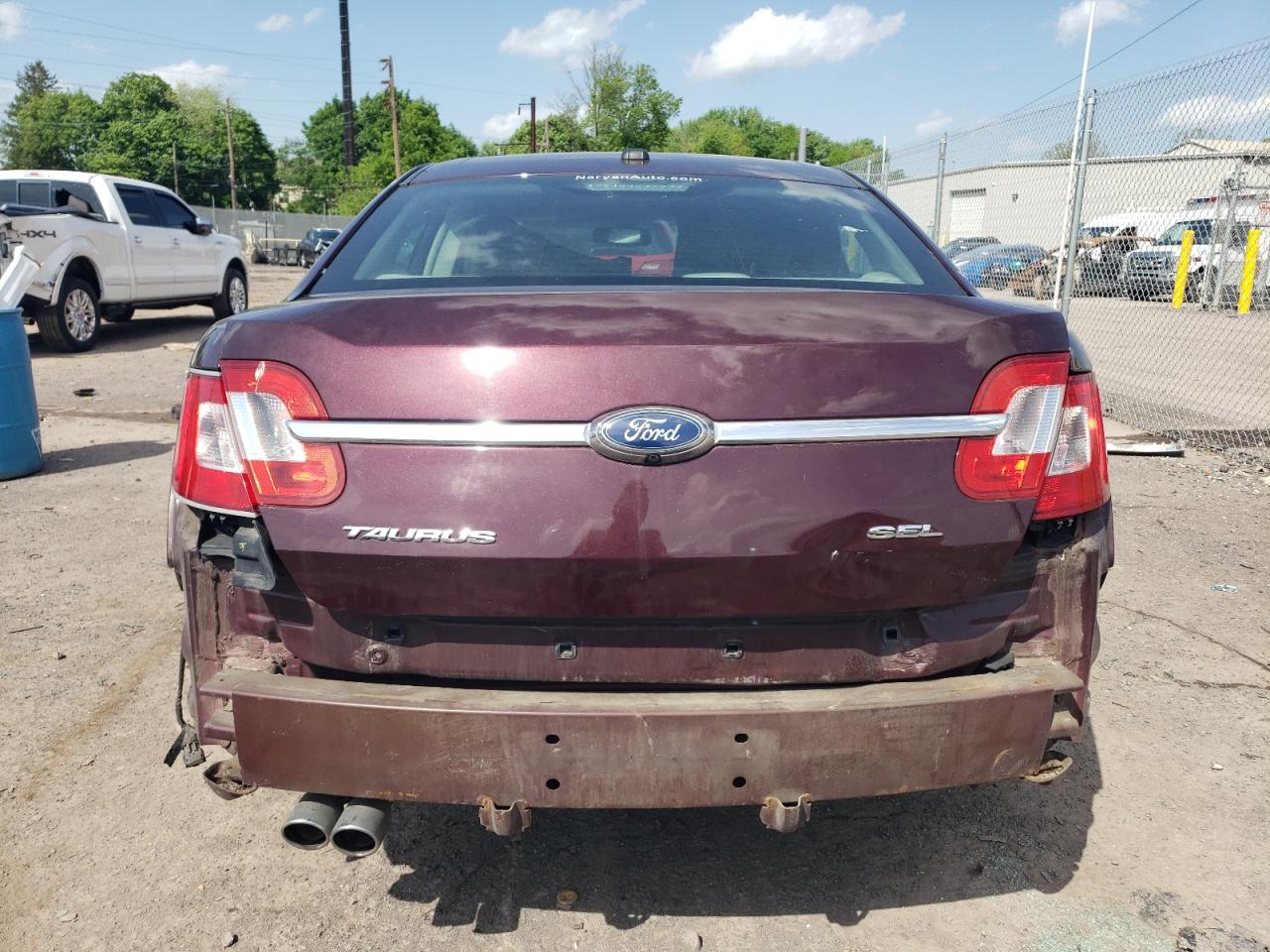 1FAHP2EW7BG166457 2011 Ford Taurus Sel