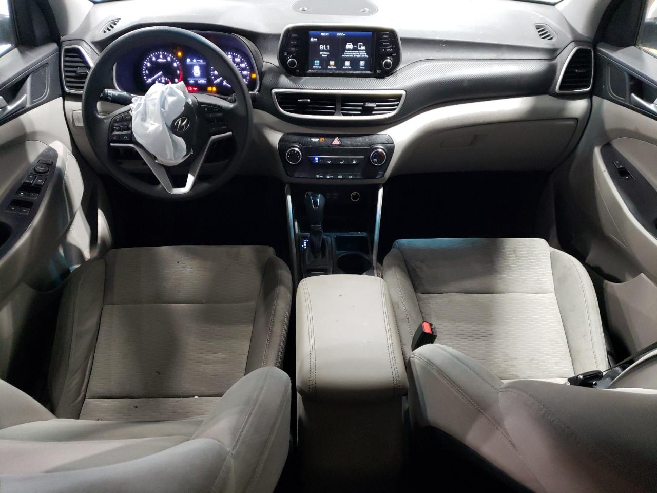 KM8J2CA4XKU017655 2019 Hyundai Tucson Se