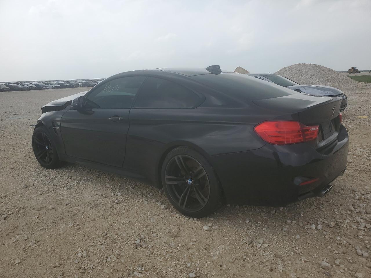 WBS3R9C54FK332608 2015 BMW M4