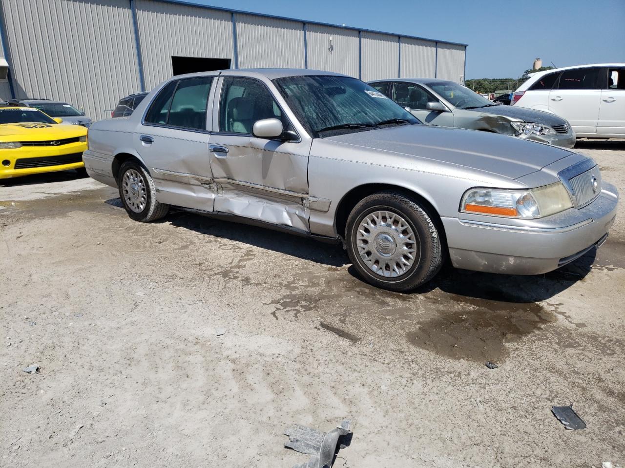 2MEFM74W63X713186 2003 Mercury Grand Marquis Gs