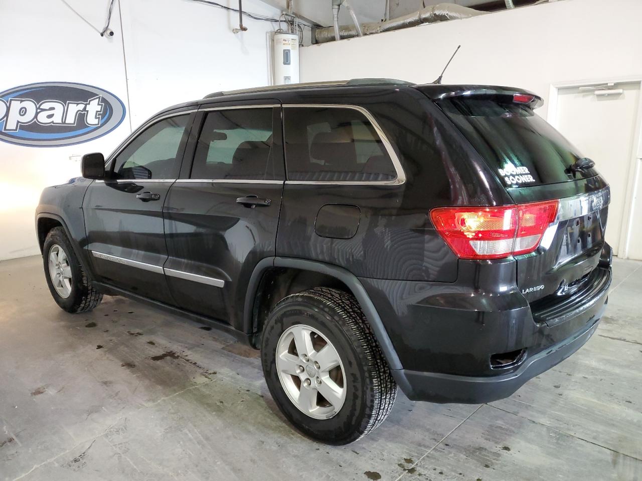 1C4RJEAG3CC263955 2012 Jeep Grand Cherokee Laredo