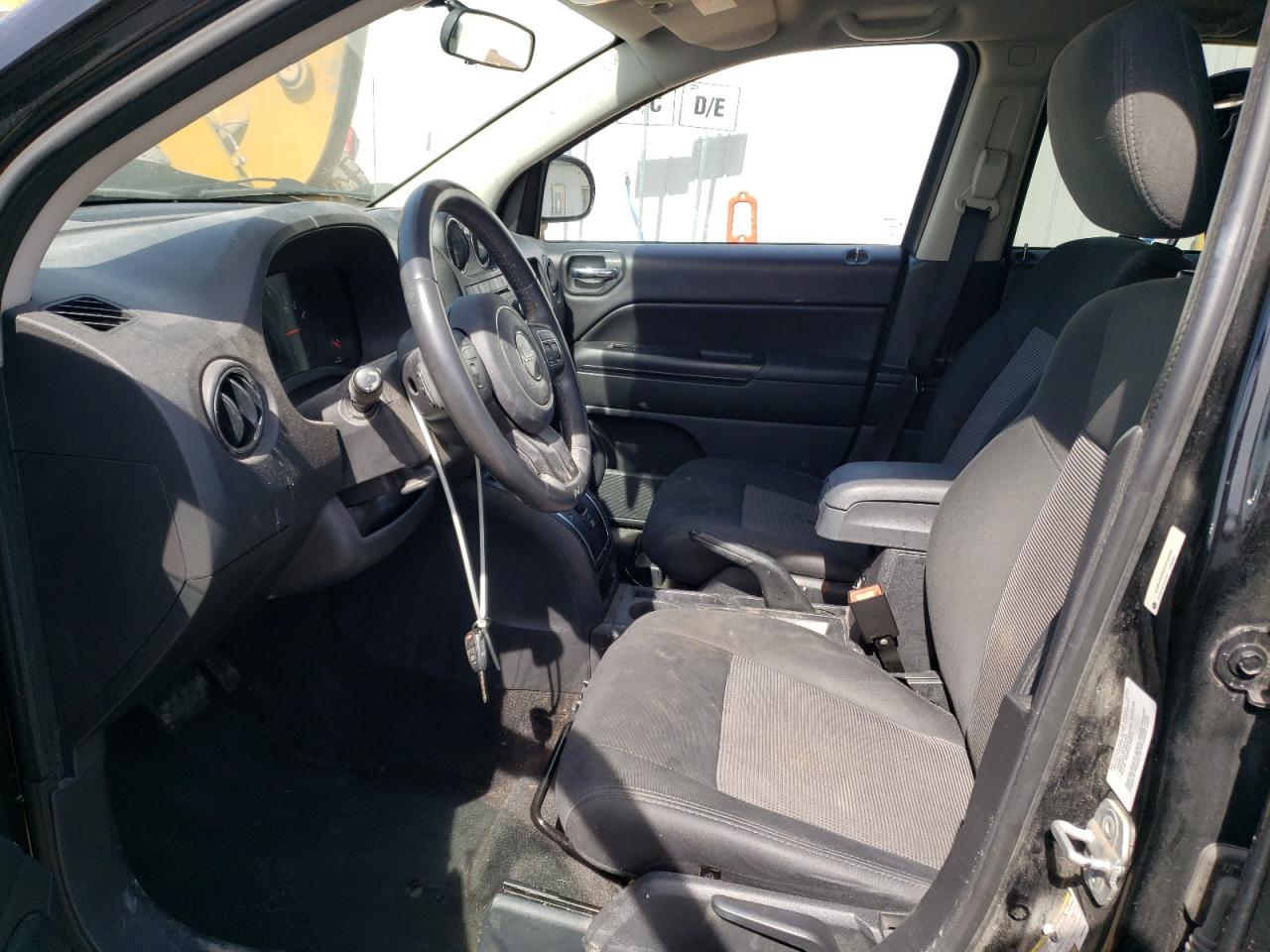 1C4NJDEB9CD655968 2012 Jeep Compass Latitude