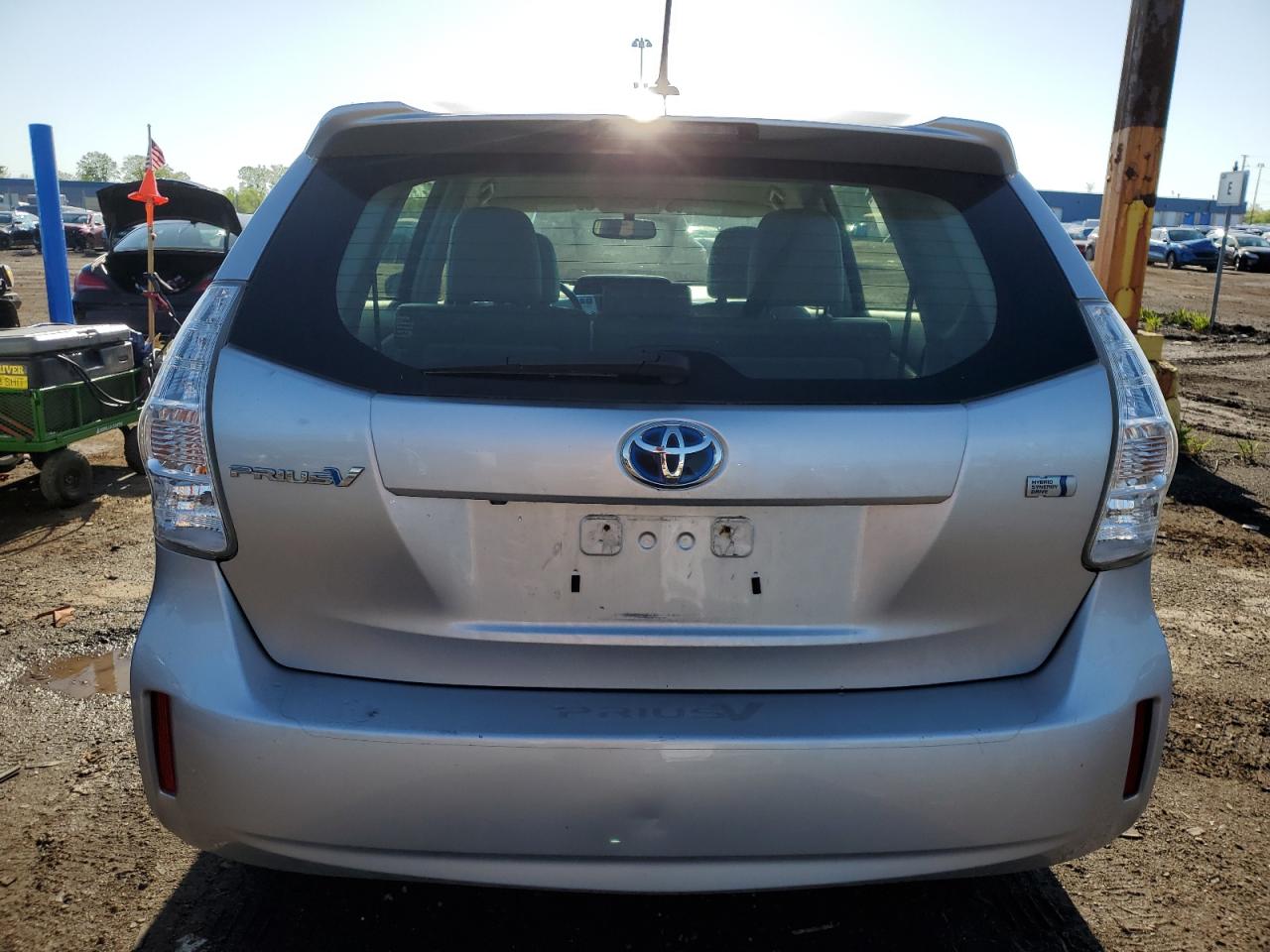 JTDZN3EUXD3227903 2013 Toyota Prius V