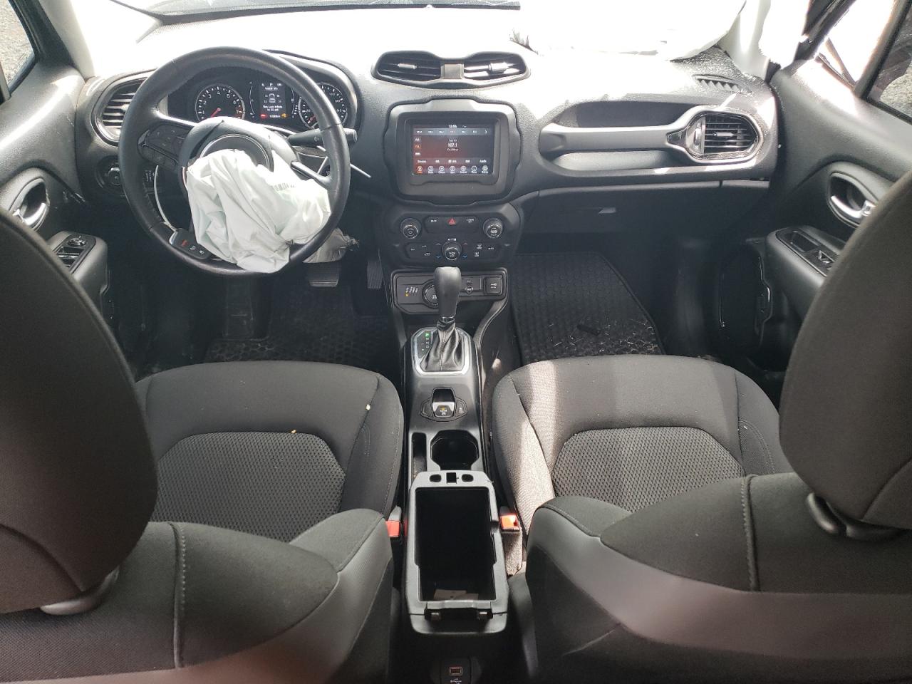 ZACNJBBB9LPL17154 2020 Jeep Renegade Latitude