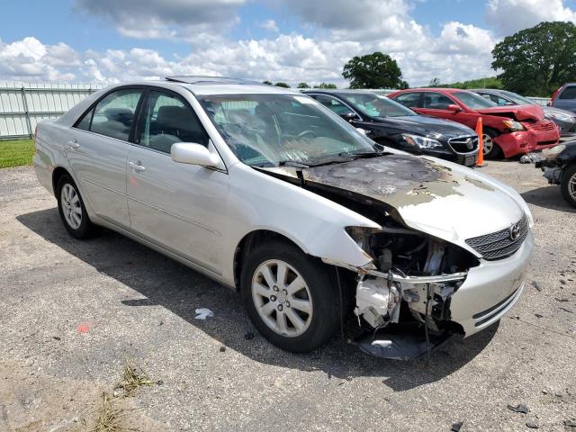 2004 Toyota Camry Le VIN: 4T1BE30K04U915485 Lot: 56602904