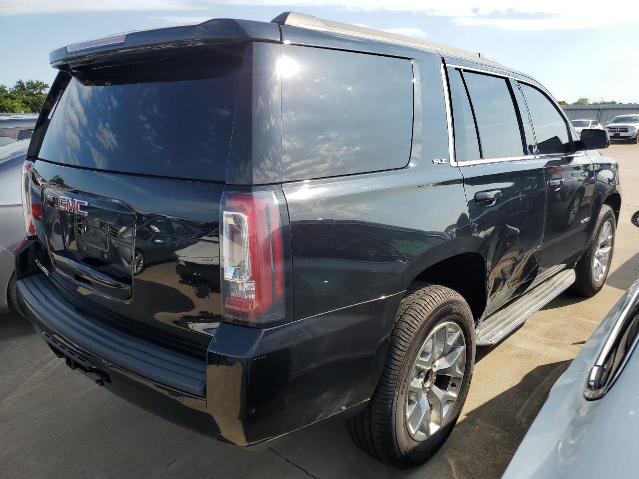 1GKS2AEC3FR172558 2015 GMC Yukon Sle