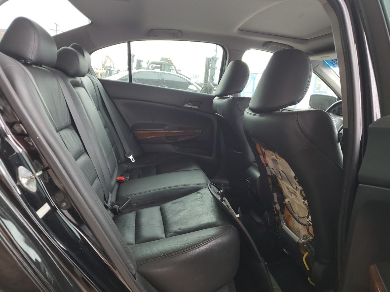 1HGCP2F88BA052394 2011 Honda Accord Exl