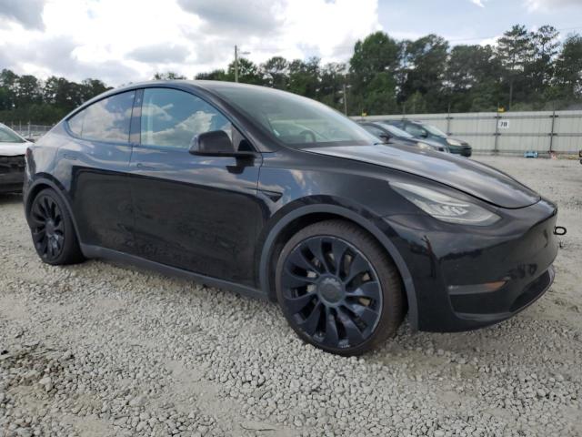 5YJYGDEE3MF131666 Tesla Model Y  4