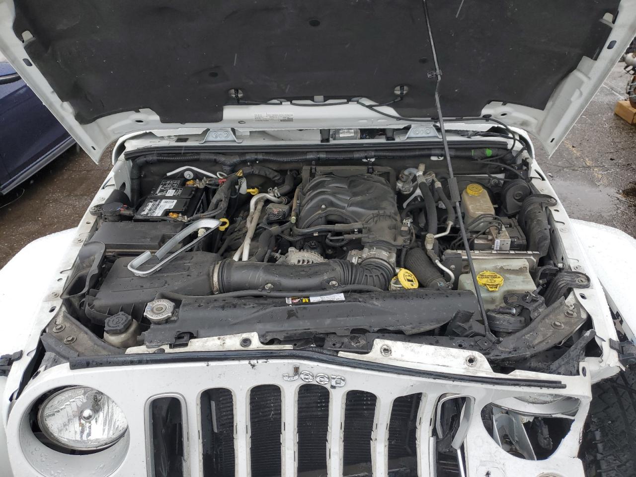 1C4AJWBG9GL122766 2016 Jeep Wrangler Sahara