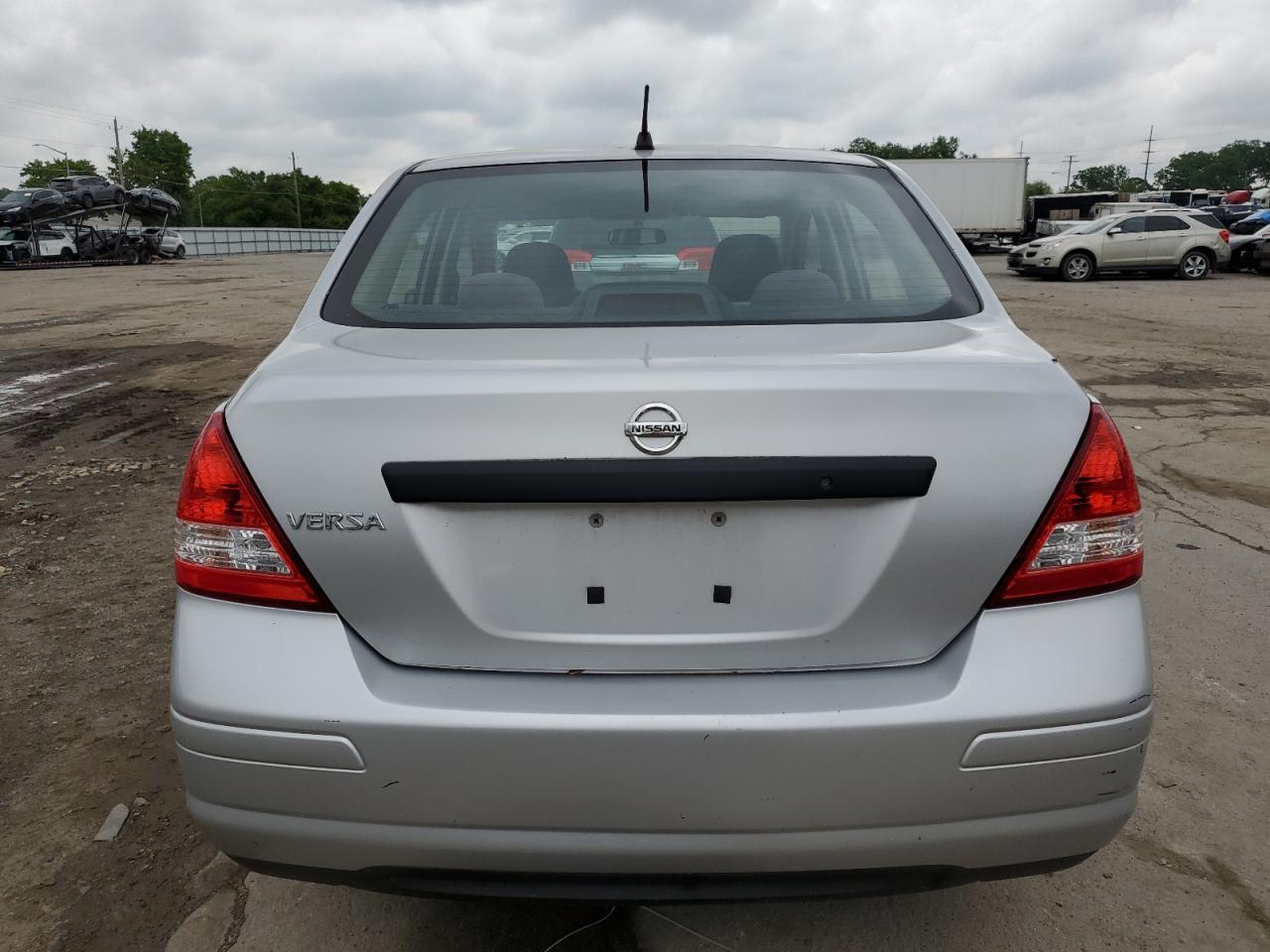 3N1CC11E29L437389 2009 Nissan Versa S