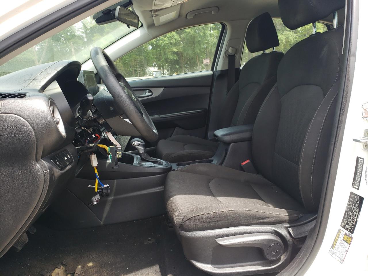 3KPF24AD4KE040153 2019 Kia Forte Fe