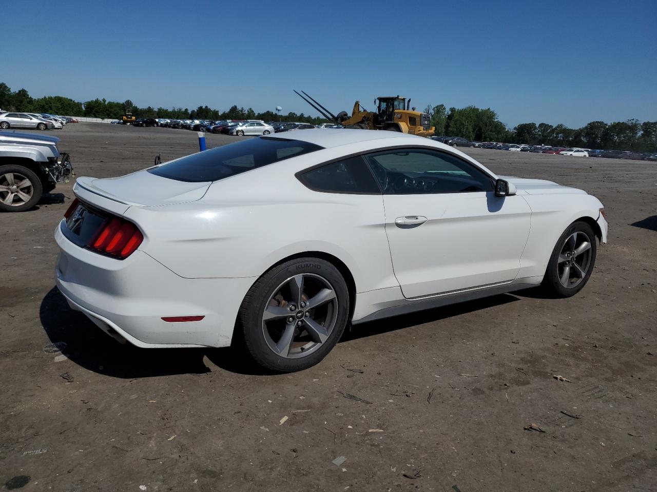 1FA6P8AMXF5309479 2015 Ford Mustang