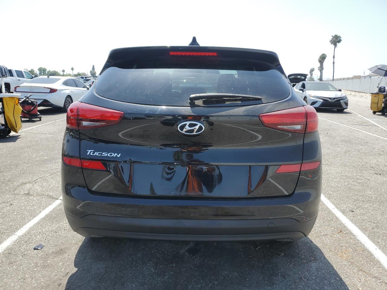 KM8J23A48MU338418 2021 Hyundai Tucson Se