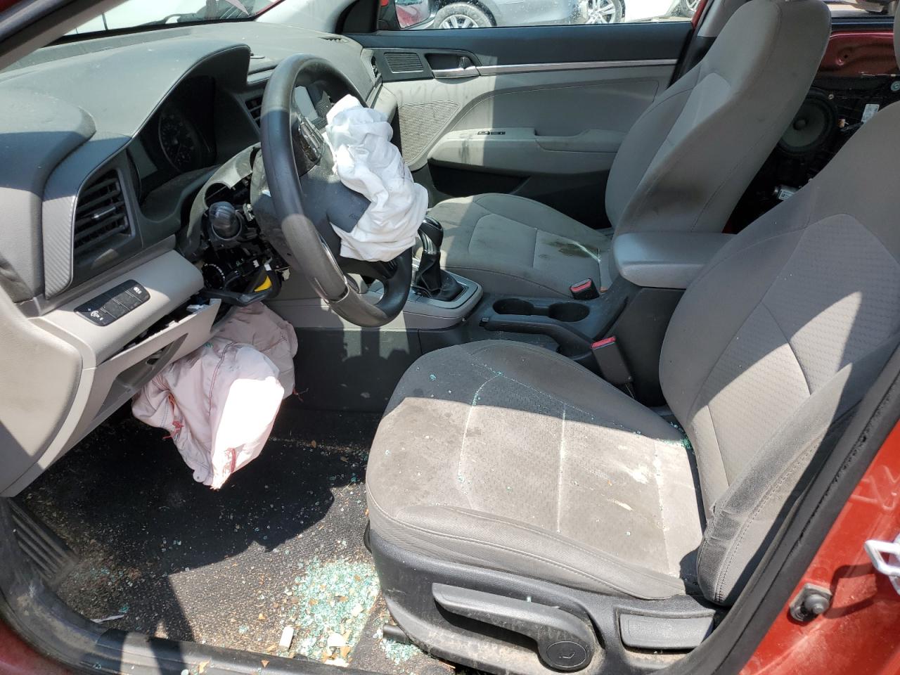 5NPD74LF1KH486182 2019 Hyundai Elantra Se