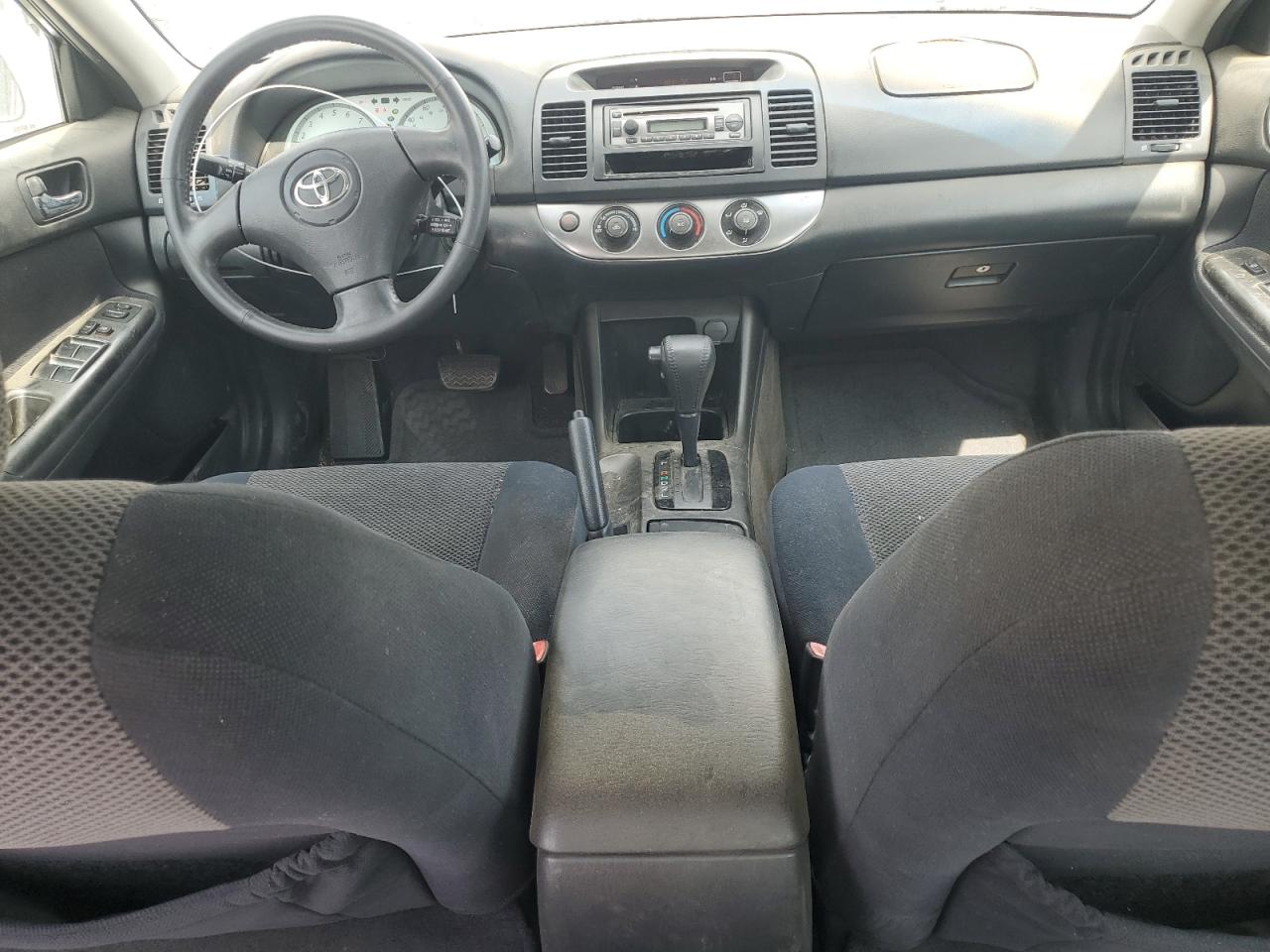 4T1BE32K24U276832 2004 Toyota Camry Le