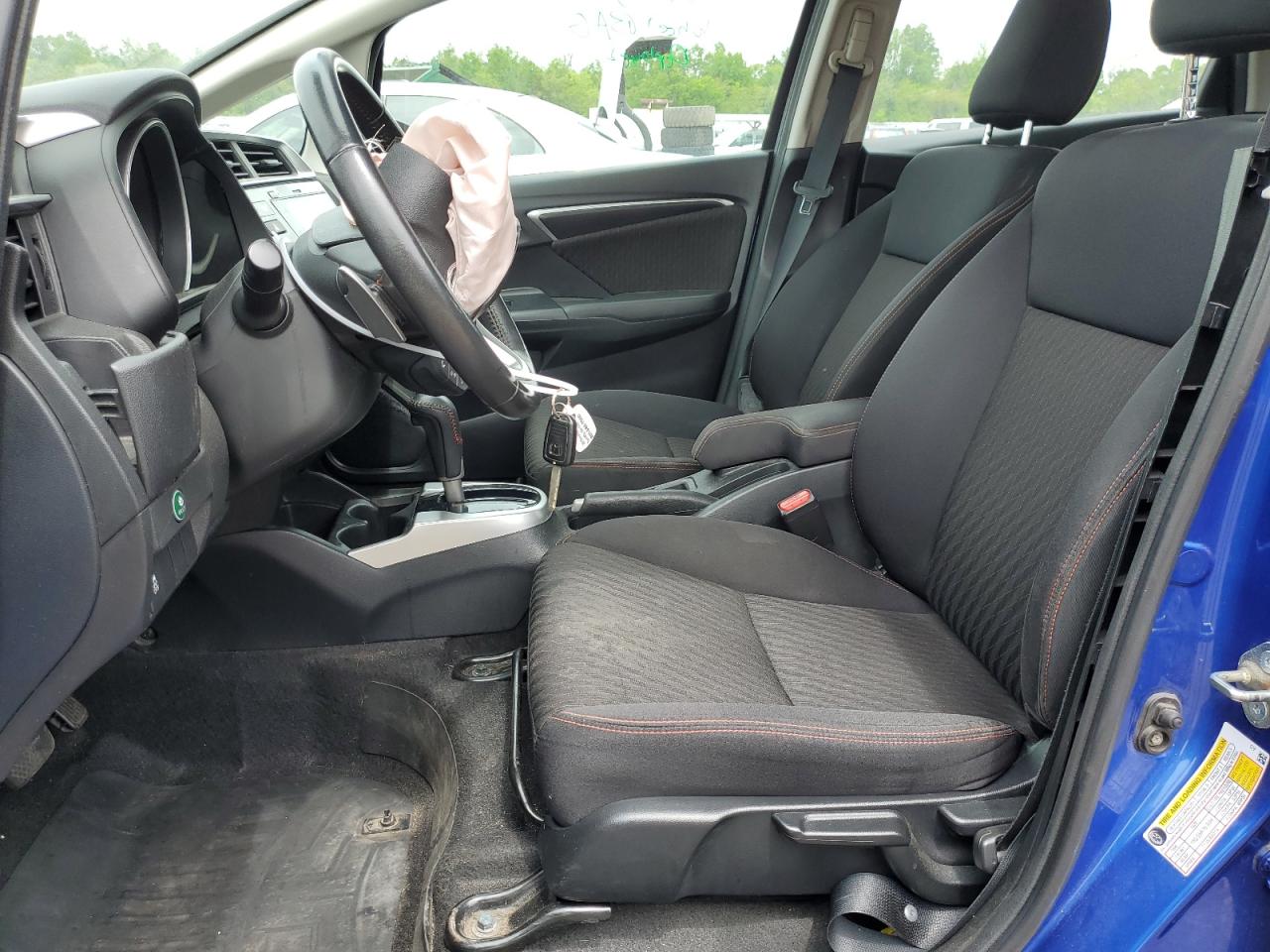 3HGGK5H66JM700359 2018 Honda Fit Sport