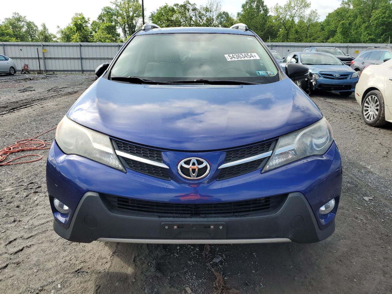 2T3RFREV5EW156200 2014 Toyota Rav4 Xle