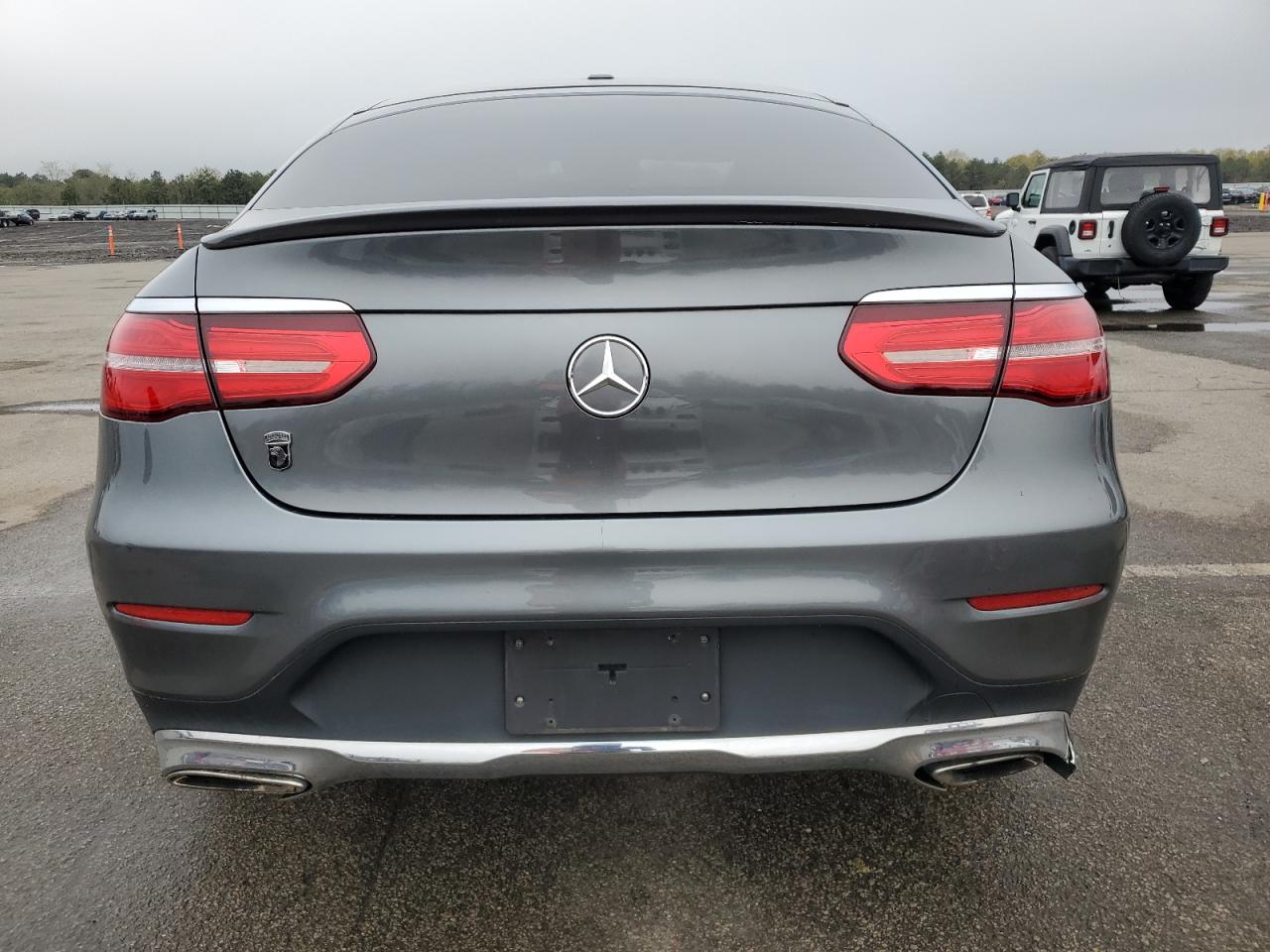 WDC0J4KBXHF198513 2017 Mercedes-Benz Glc Coupe 300 4Matic