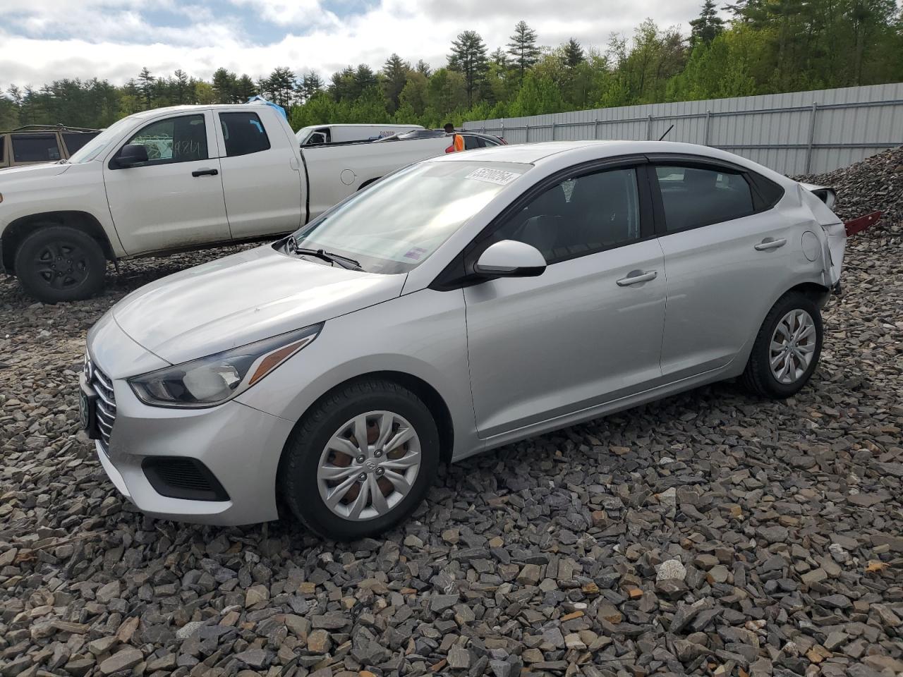 2019 Hyundai Accent Se vin: 3KPC24A30KE044226